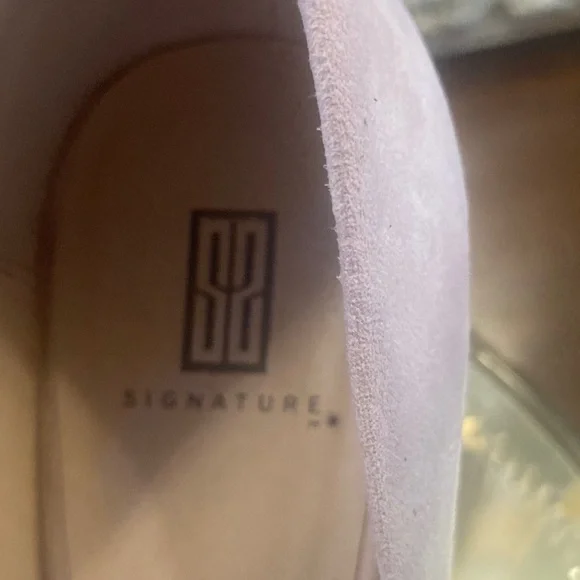 Vintage Signature Blush and Cream Dana Stiletto Heels Size 9 - Picture 4 of 15